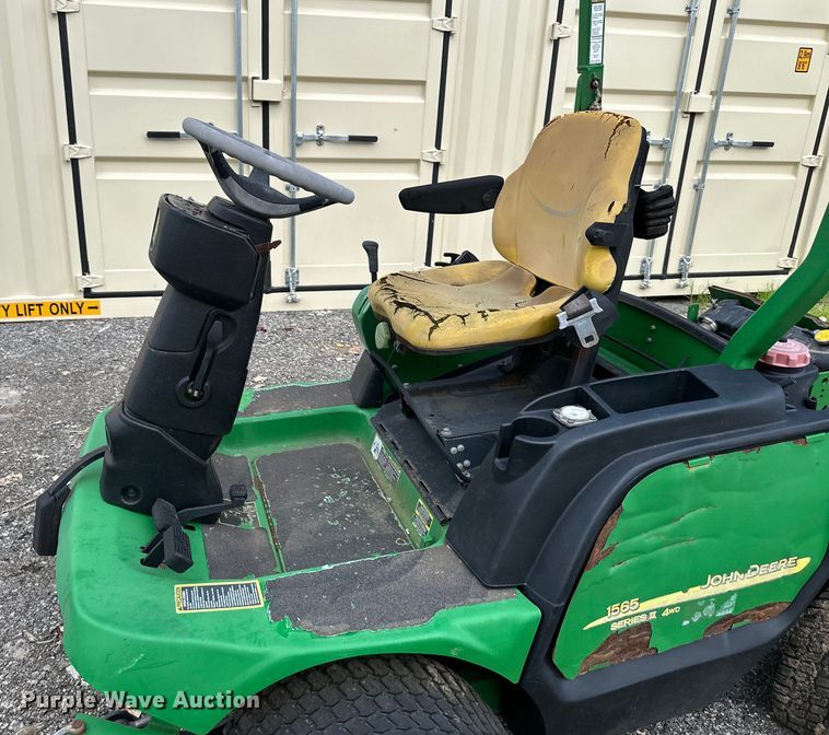 image for item EJ6426 John Deere  1600 Turbo lawn mower