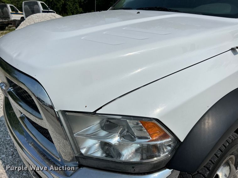 image for item EK3007 2014 Dodge  Ram 5500HD Crew Cab flatbed truck