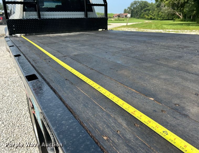 image for item EK3007 2014 Dodge  Ram 5500HD Crew Cab flatbed truck