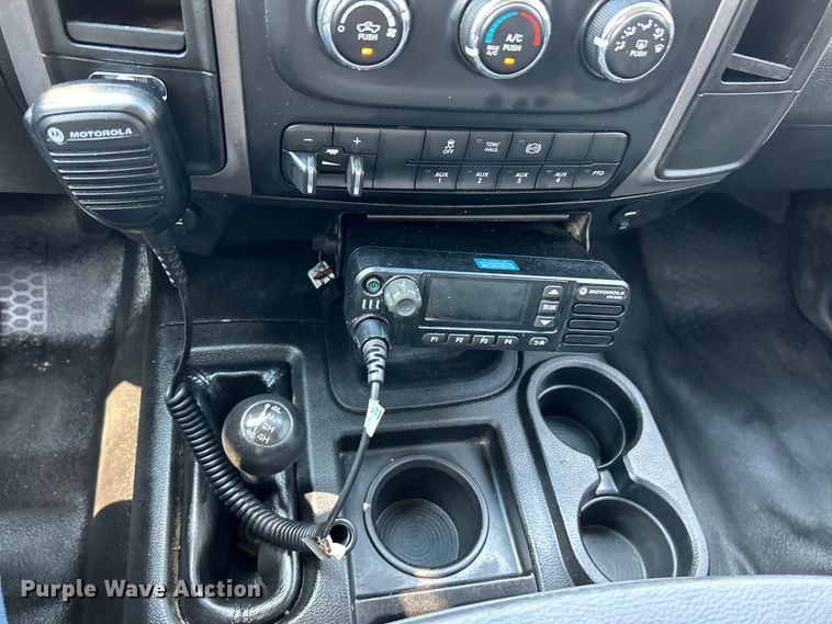 image for item EK3007 2014 Dodge  Ram 5500HD Crew Cab flatbed truck