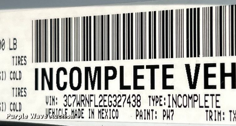 image for item EK3007 2014 Dodge  Ram 5500HD Crew Cab flatbed truck