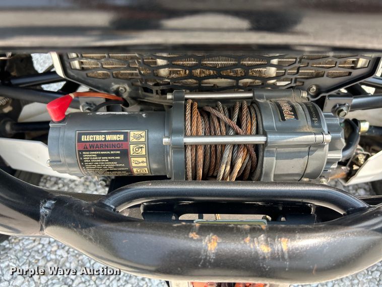 image for item EK3008 2017 Cub Cadet Challenger 550 utility vehicle