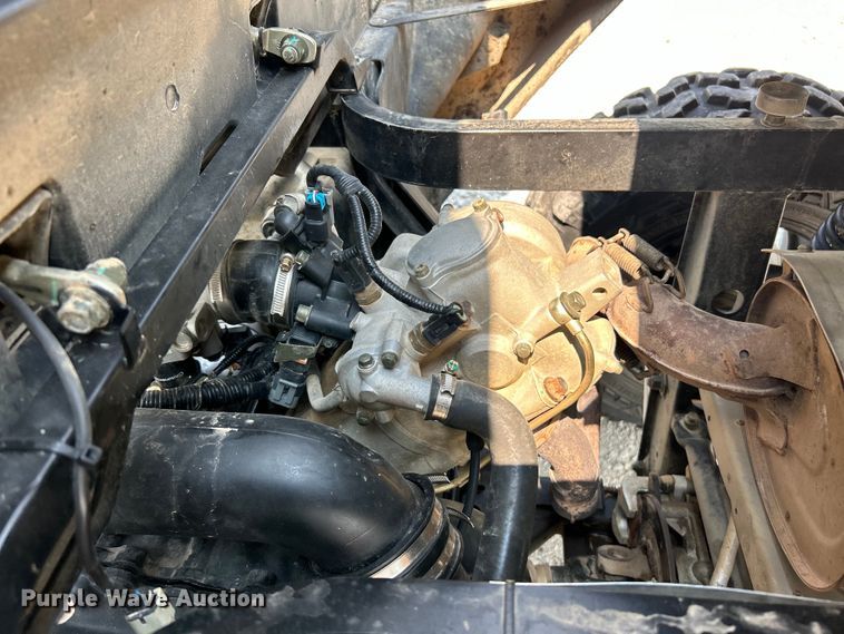 image for item EK3008 2017 Cub Cadet Challenger 550 utility vehicle