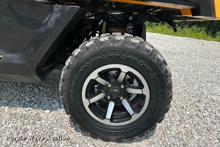 image for item EK3008 2017 Cub Cadet Challenger 550 utility vehicle