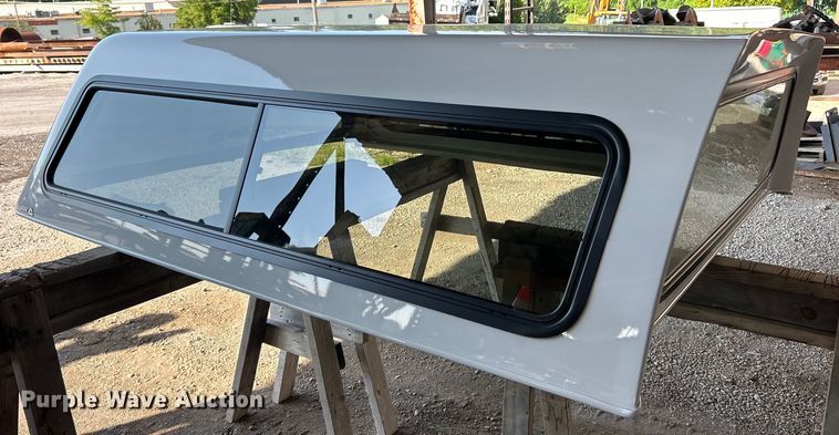 image for item EK3020 ARE pickup truck topper