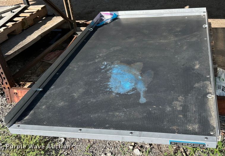 image for item EK3021 Decked CG1000 cargo sliding tray