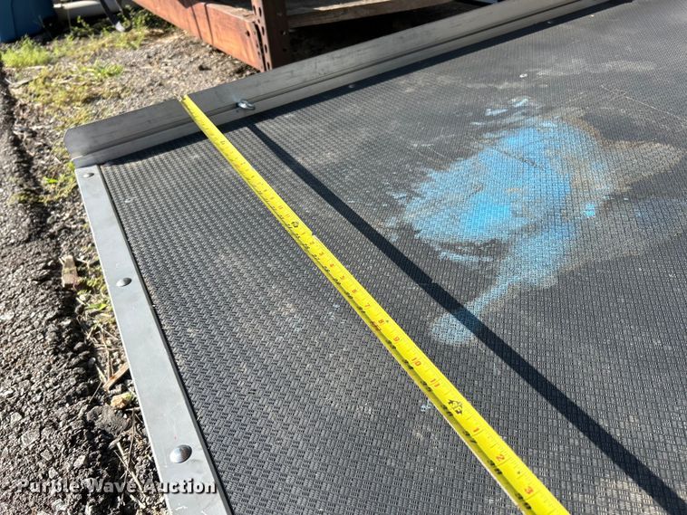 image for item EK3021 Decked CG1000 cargo sliding tray