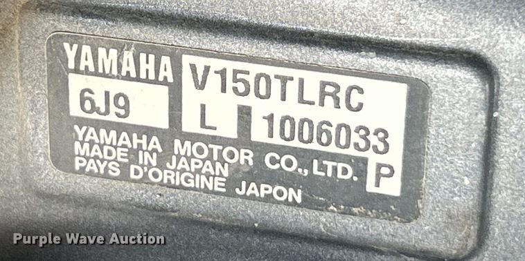 image for item EK4824 2004 Hurricane  228R boat