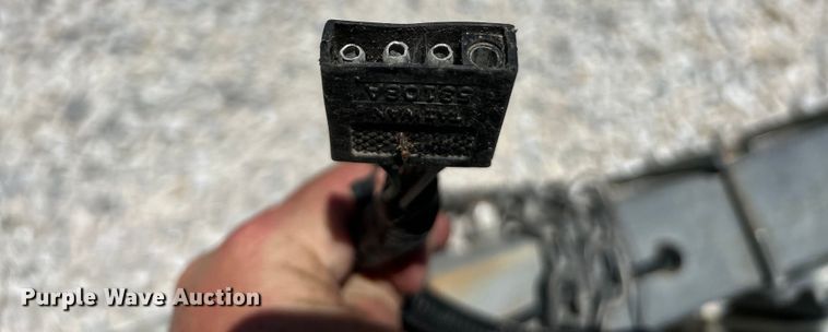 image for item EK4824 2004 Hurricane  228R boat