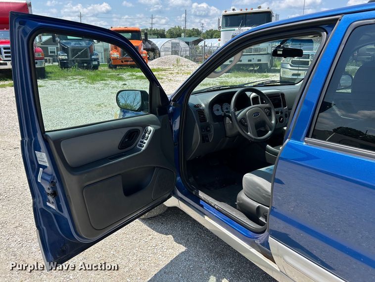 image for item EK4919 2007 Ford Escape XLT SUV