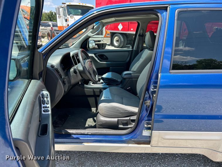 image for item EK4919 2007 Ford Escape XLT SUV