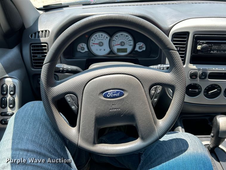 image for item EK4919 2007 Ford Escape XLT SUV