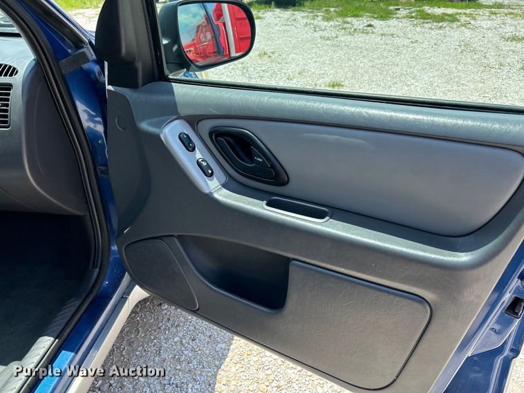 image for item EK4919 2007 Ford Escape XLT SUV