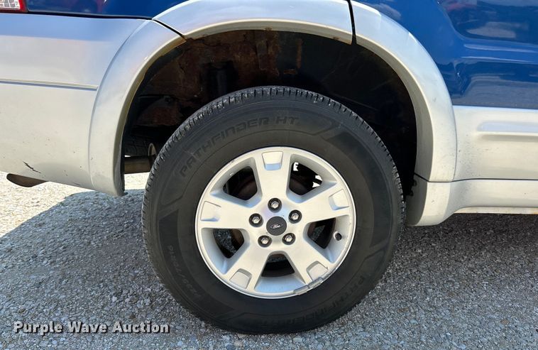 image for item EK4919 2007 Ford Escape XLT SUV