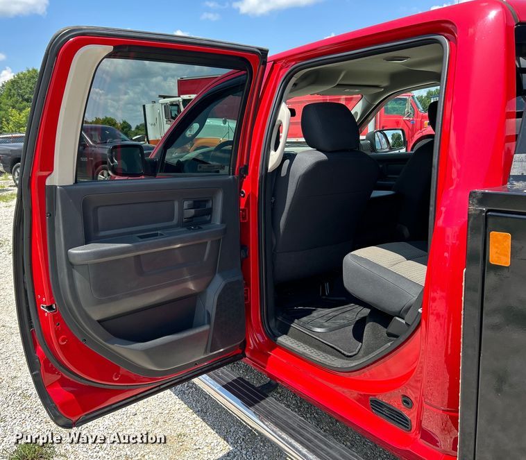 image for item EK4920 2012 Dodge  Ram 3500HD Crew Cab utility bed pickup truck