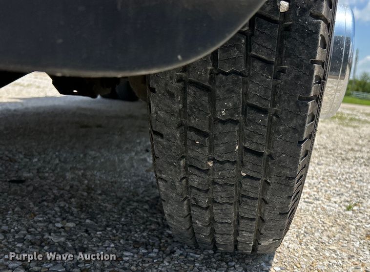 image for item EK4920 2012 Dodge  Ram 3500HD Crew Cab utility bed pickup truck