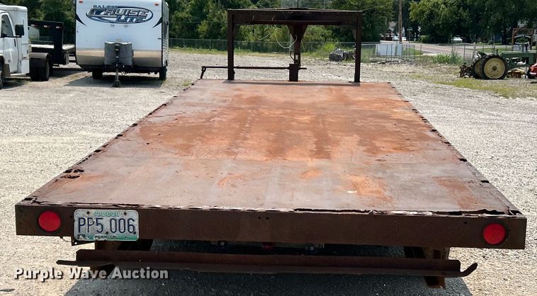 image for item EK4960 1978 Wheeler equipment trailer