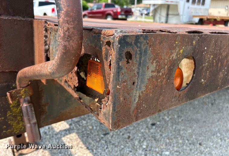 image for item EK4960 1978 Wheeler equipment trailer