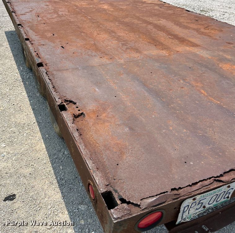 image for item EK4960 1978 Wheeler equipment trailer