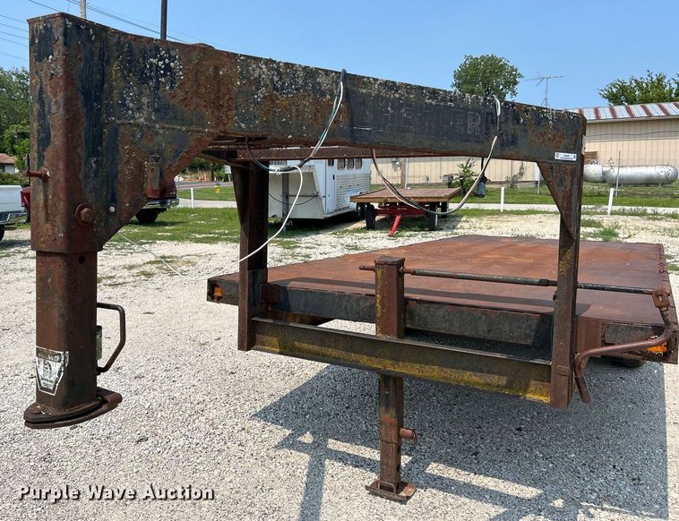 image for item EK4960 1978 Wheeler equipment trailer