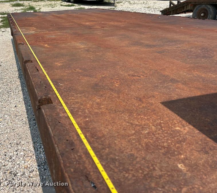 image for item EK4960 1978 Wheeler equipment trailer