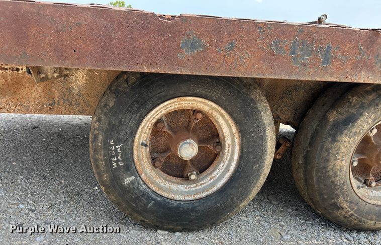 image for item EK4960 1978 Wheeler equipment trailer