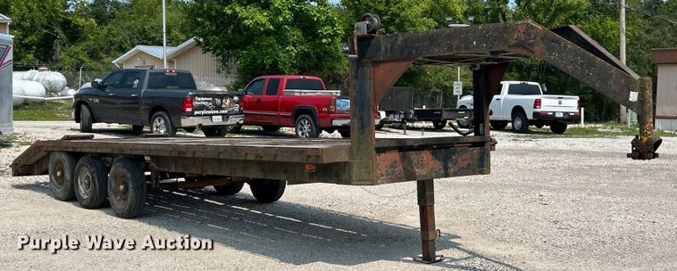 image for item EK4961 1992 shop built equipment trailer