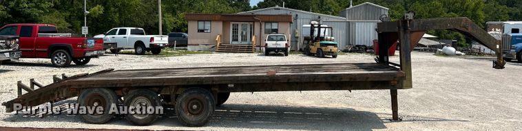 image for item EK4961 1992 shop built equipment trailer