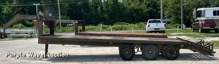 image for item EK4961 1992 shop built equipment trailer