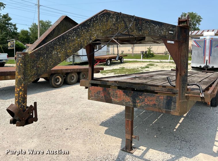 image for item EK4961 1992 shop built equipment trailer