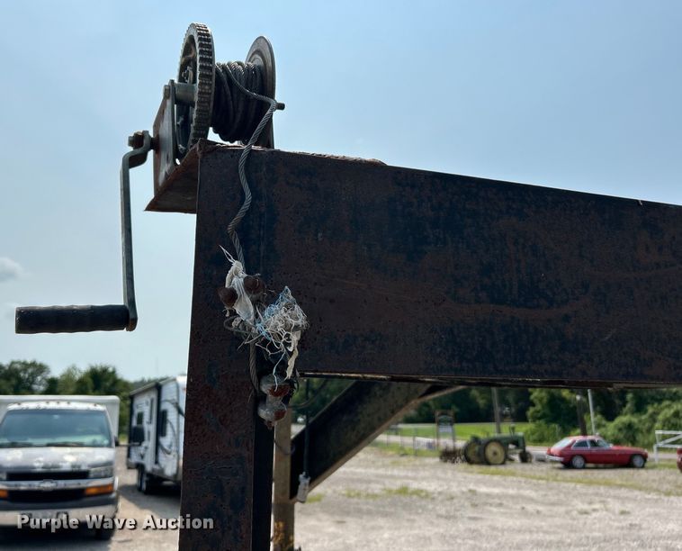 image for item EK4961 1992 shop built equipment trailer