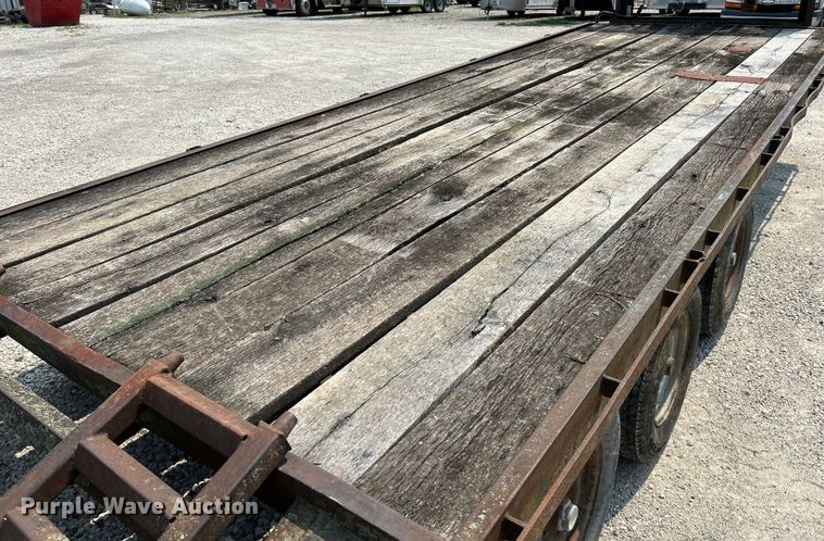 image for item EK4961 1992 shop built equipment trailer