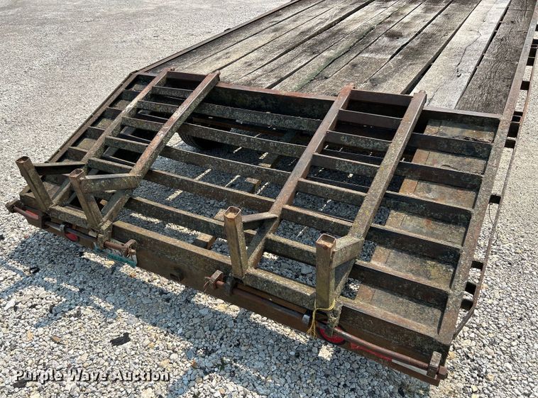 image for item EK4961 1992 shop built equipment trailer