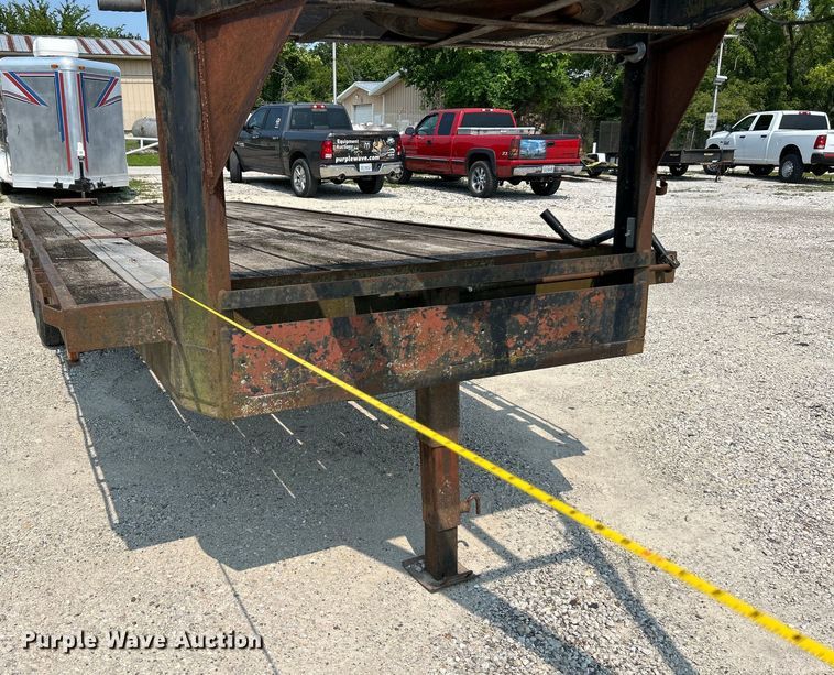 image for item EK4961 1992 shop built equipment trailer