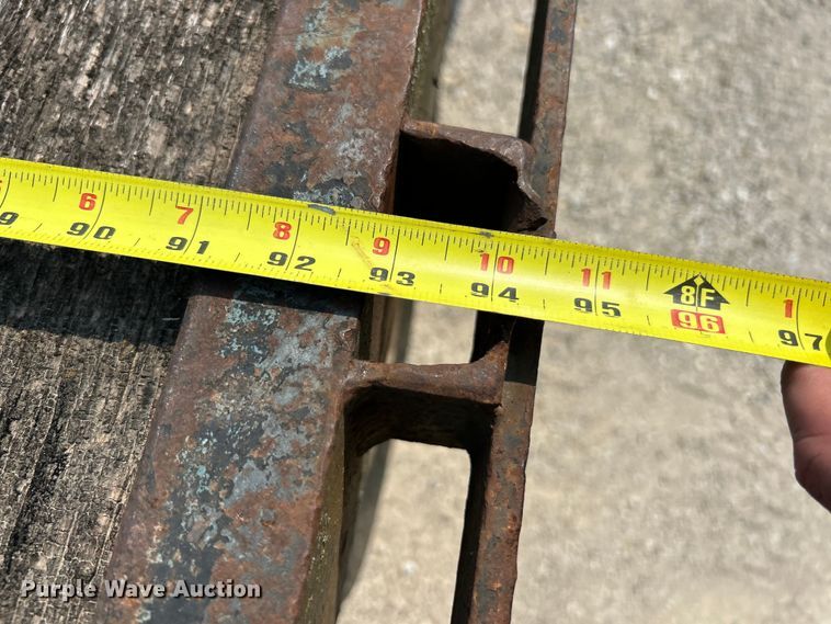 image for item EK4961 1992 shop built equipment trailer