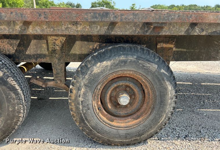 image for item EK4961 1992 shop built equipment trailer