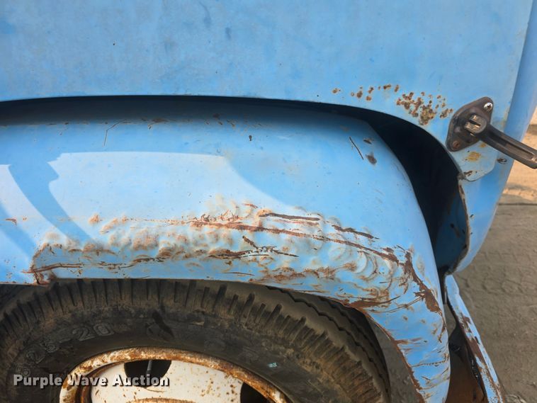 image for item EK6251 1967 GMC grain truck