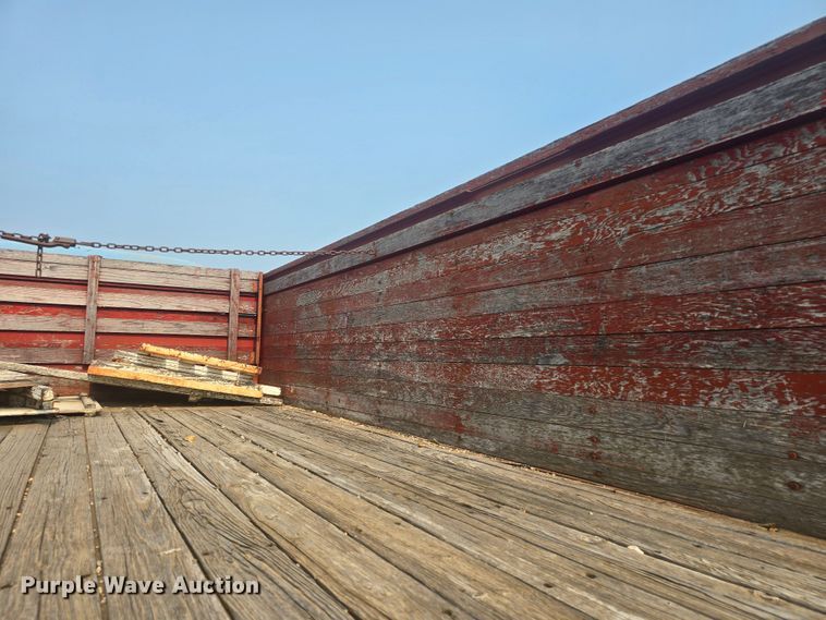 image for item EK6251 1967 GMC grain truck