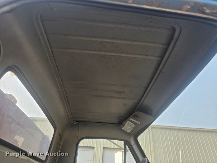 image for item EK6251 1967 GMC grain truck