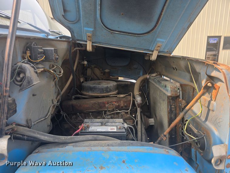 image for item EK6251 1967 GMC grain truck