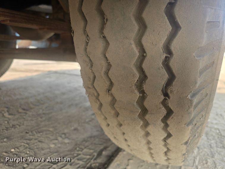 image for item EK6251 1967 GMC grain truck