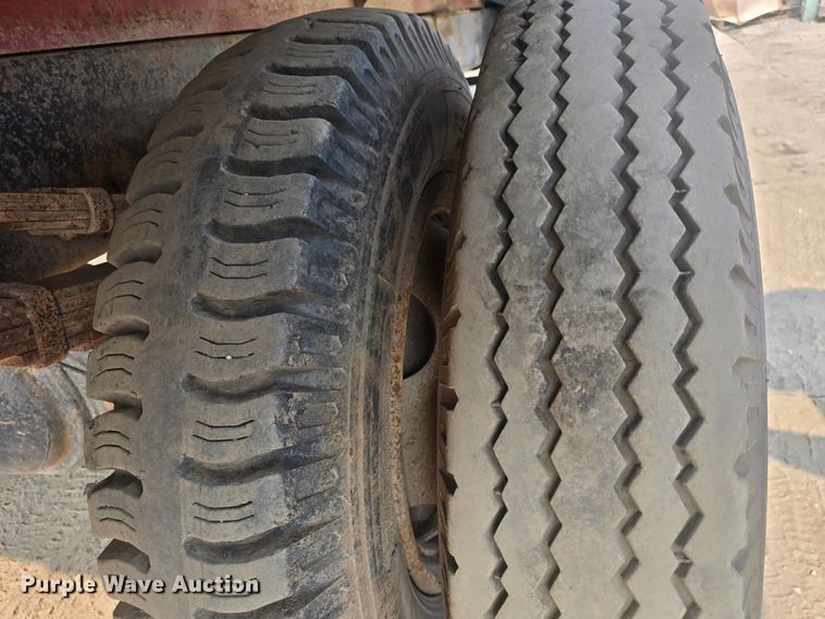 image for item EK6251 1967 GMC grain truck