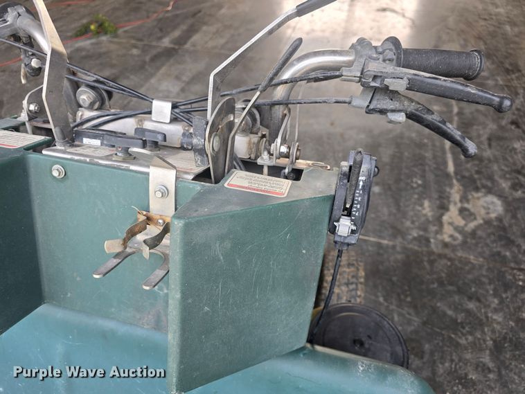 image for item EK6264 Permagreen  Triumph spreader