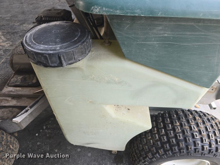 image for item EK6264 Permagreen  Triumph spreader