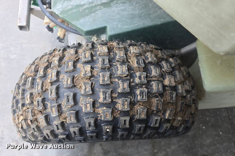 image for item EK6264 Permagreen  Triumph spreader