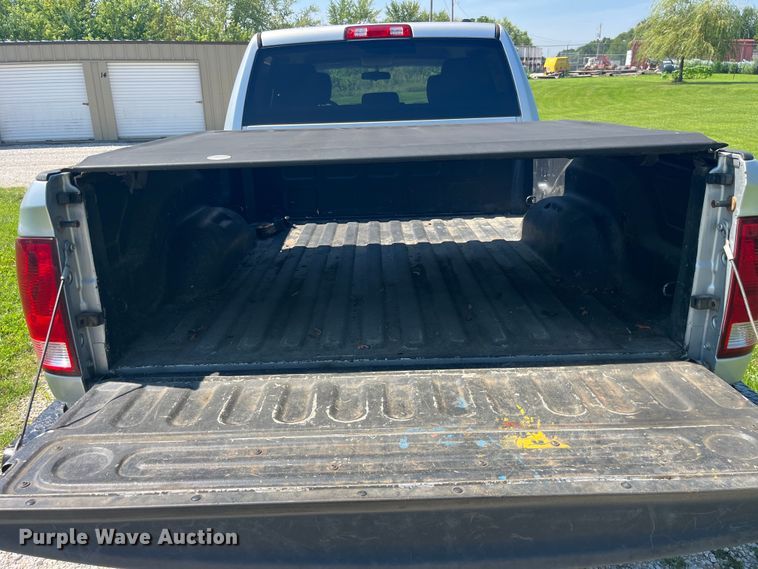 image for item EK8807 2011 Dodge Ram 2500 Crew Cab pickup truck