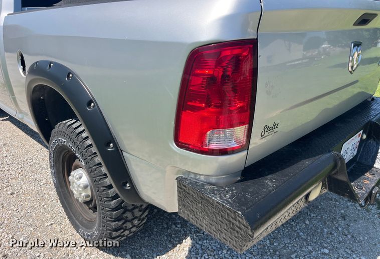 image for item EK8807 2011 Dodge Ram 2500 Crew Cab pickup truck