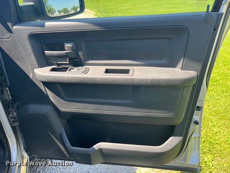 image for item EK8807 2011 Dodge Ram 2500 Crew Cab pickup truck