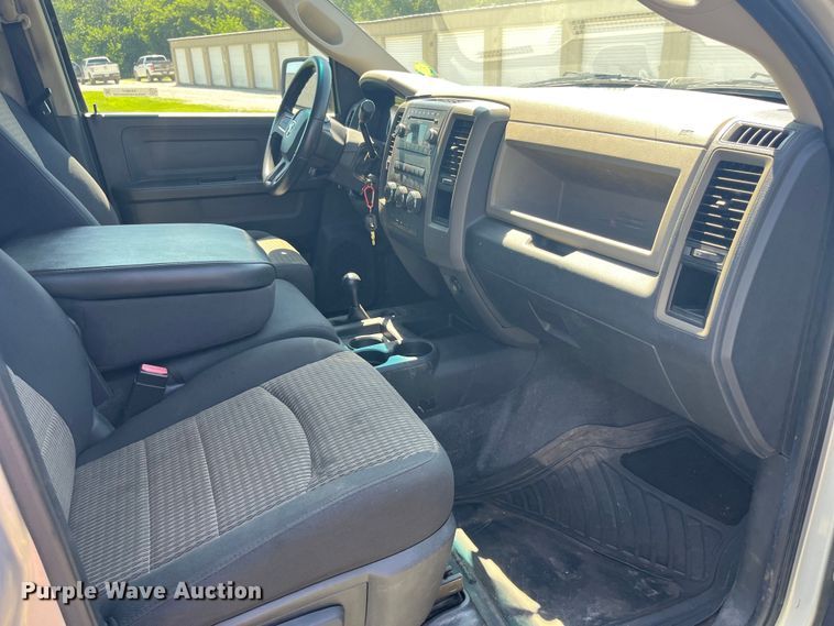 image for item EK8807 2011 Dodge Ram 2500 Crew Cab pickup truck