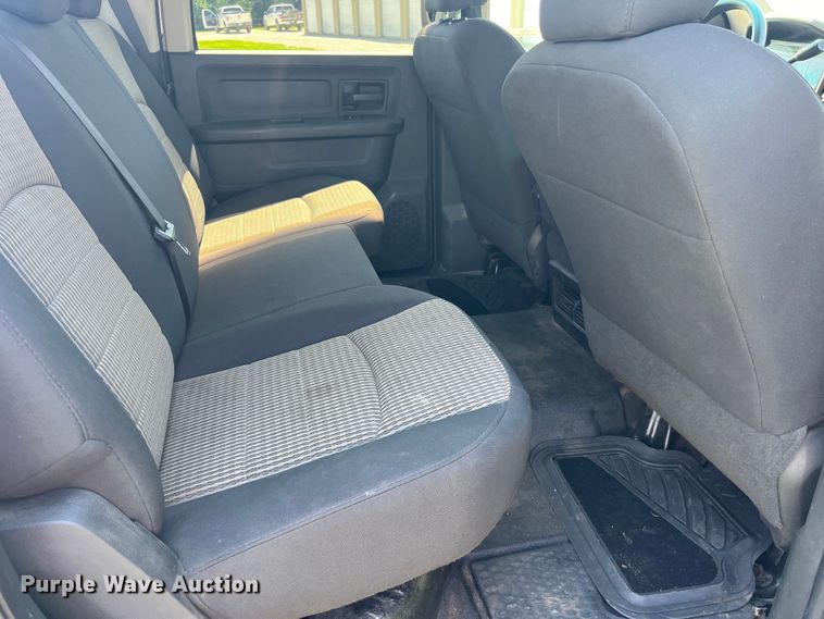 image for item EK8807 2011 Dodge Ram 2500 Crew Cab pickup truck